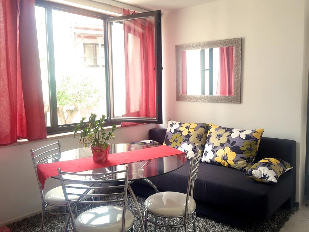 Gracia Apartments Funtana Exterior foto